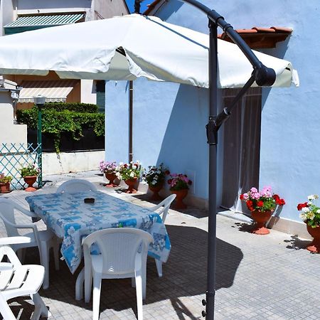 Villino La Perla Azzurra- Marina Di Pisa Villa Luaran gambar