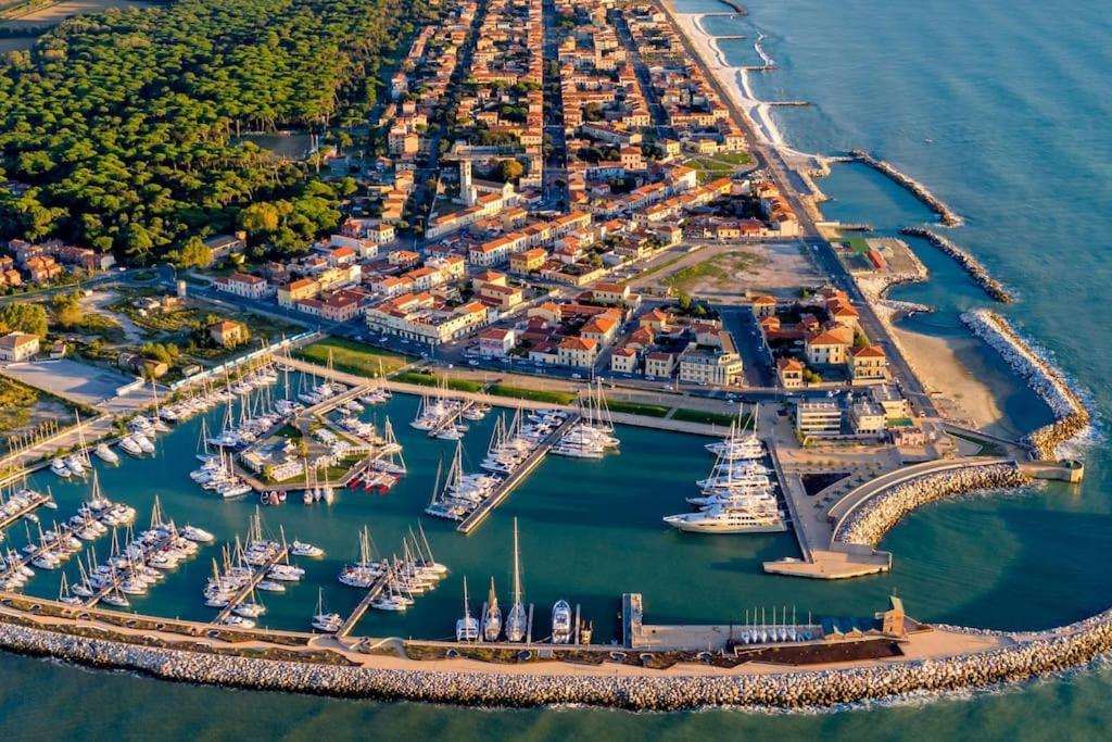 Villino La Perla Azzurra- Marina Di Pisa Villa Luaran gambar